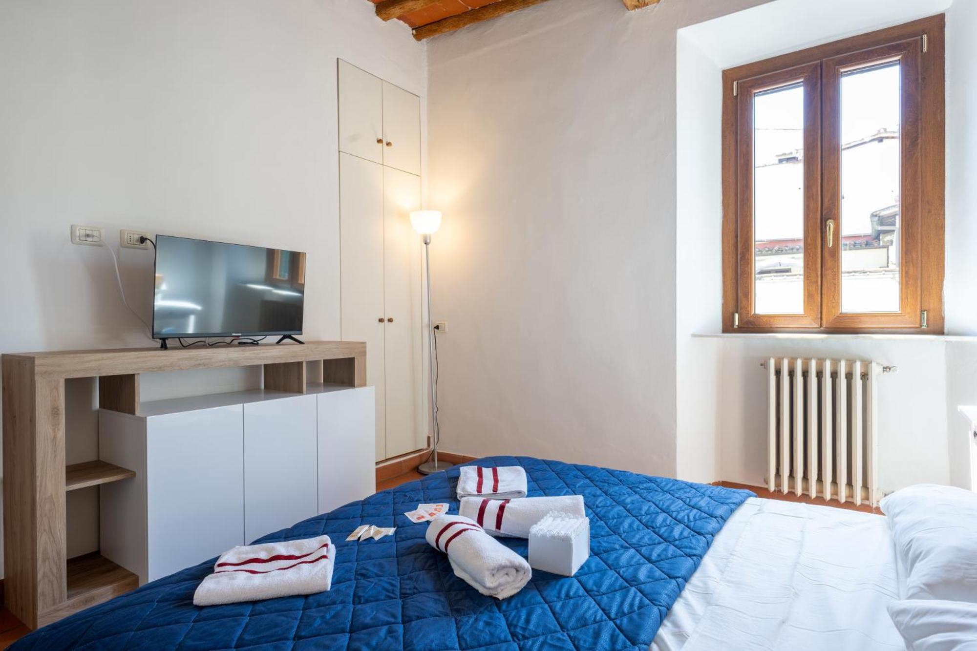 Tipica Cozy House + Parking! Apartment Florenţa Exterior foto