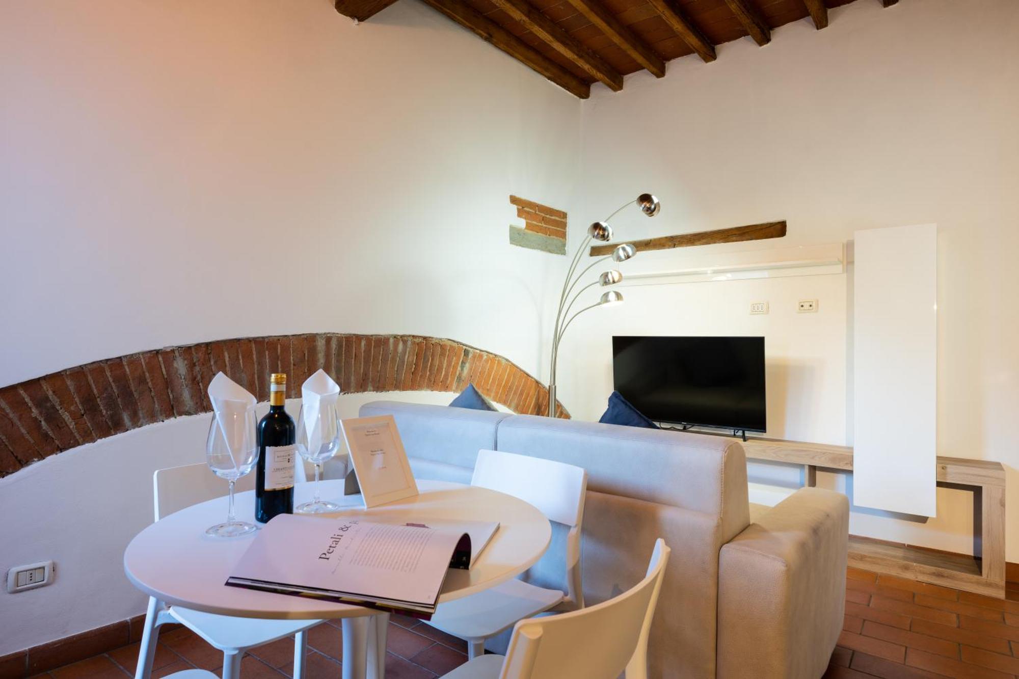 Tipica Cozy House + Parking! Apartment Florenţa Exterior foto