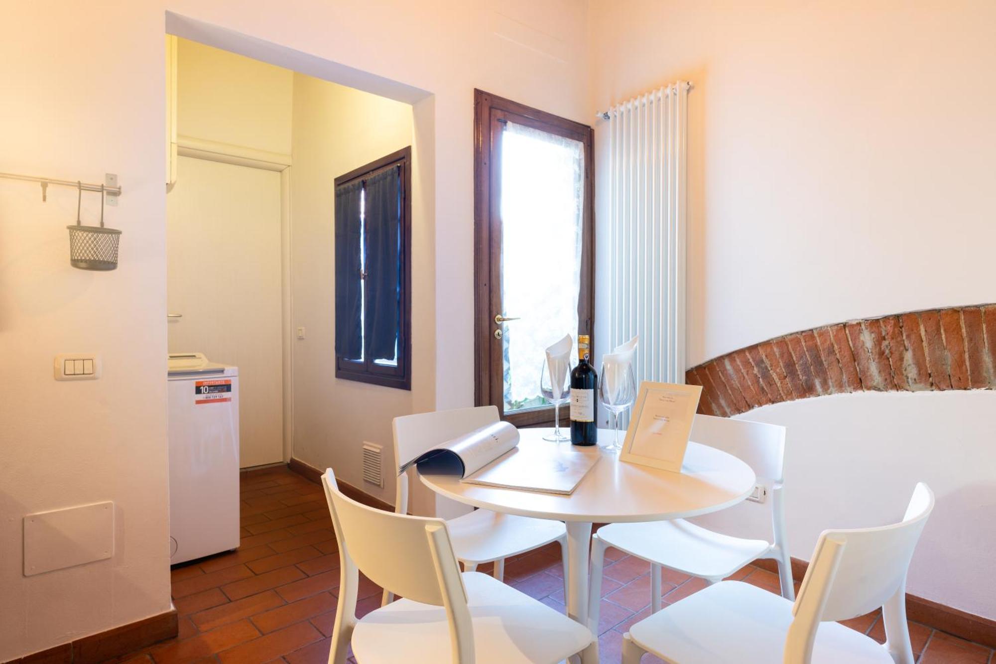 Tipica Cozy House + Parking! Apartment Florenţa Exterior foto