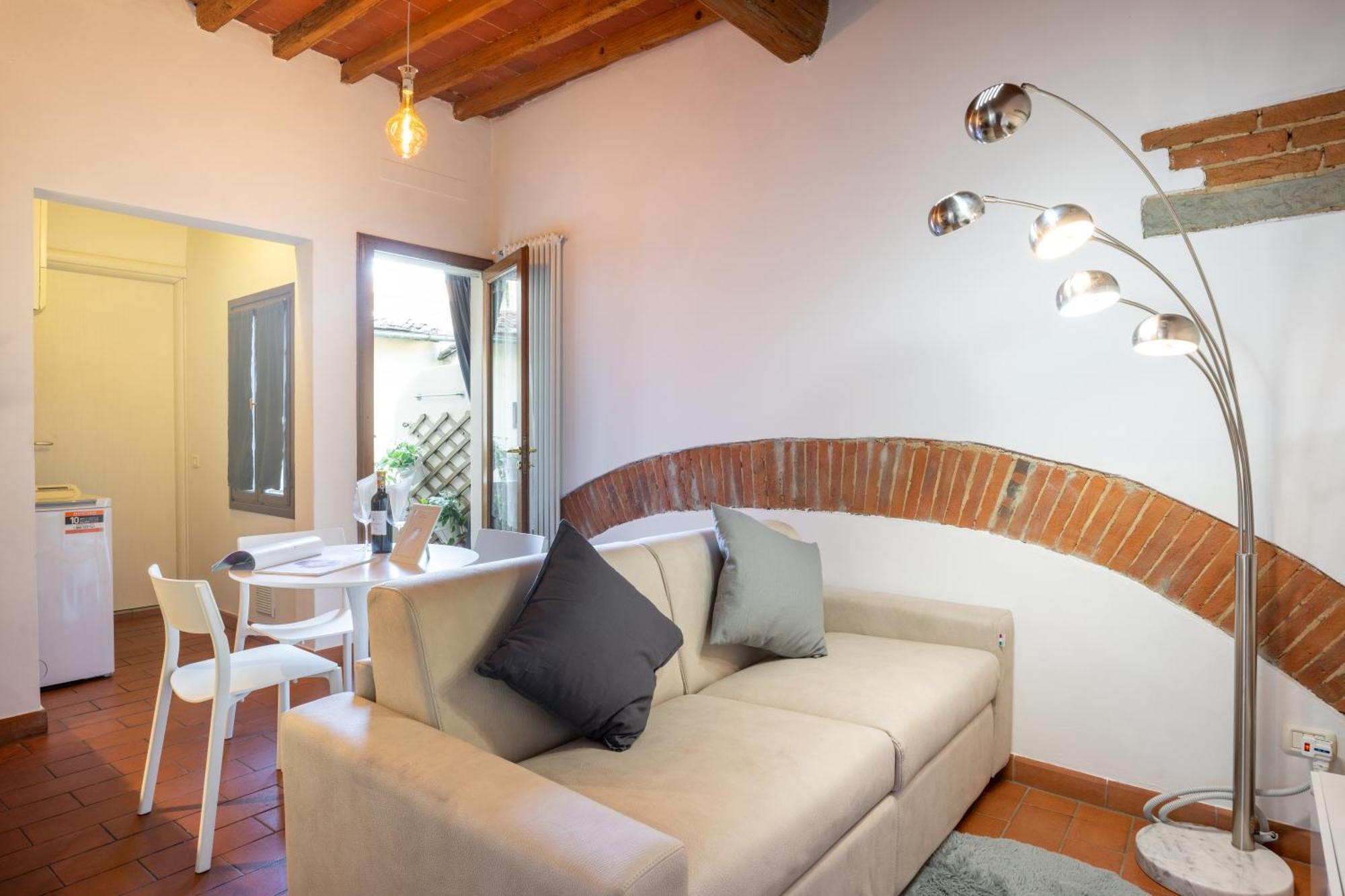 Tipica Cozy House + Parking! Apartment Florenţa Exterior foto